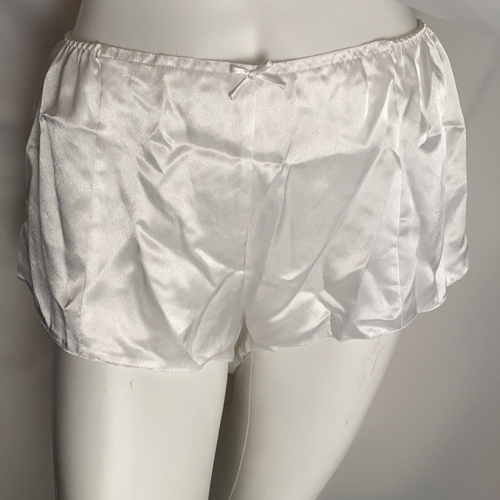 Cacique white satin panty L